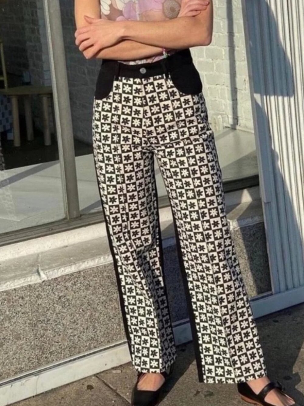 Lisa Says Gah Robyn Black & White Floral Jeans 28"